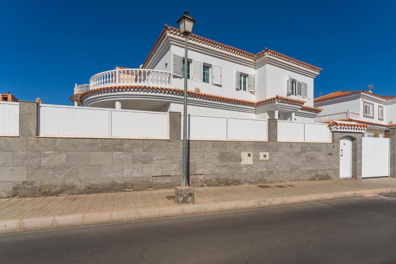 Villa Time For Us By Maspalomas Holiday Villas Экстерьер фото